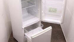 SHARPシャープ 135L 2ドア冷蔵庫 SJ-614-W
